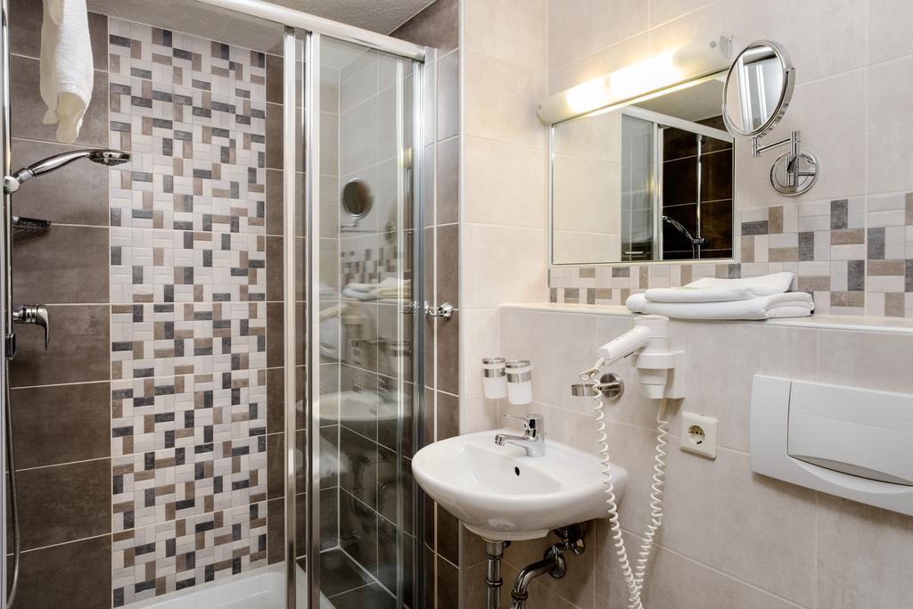 Hotel Meyerhof Lörrach Δωμάτιο φωτογραφία